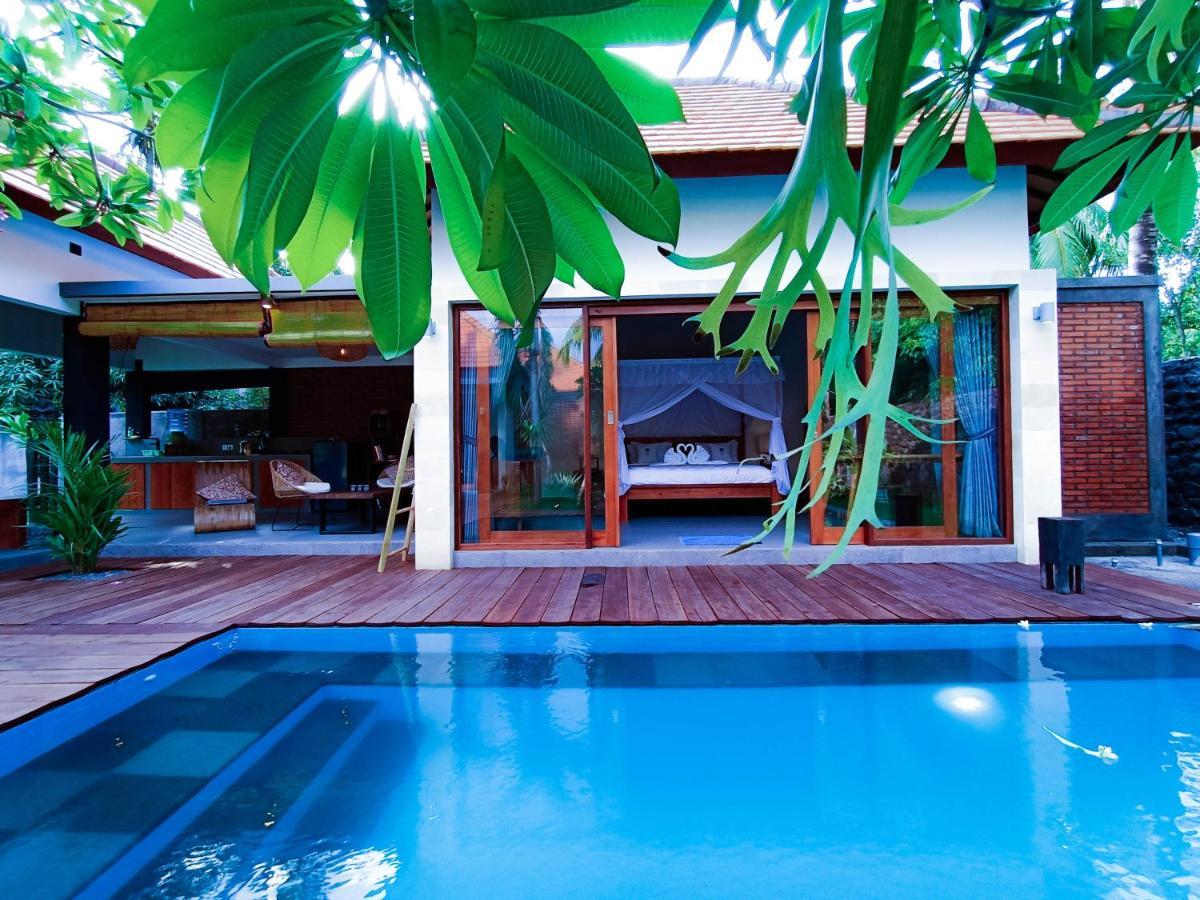 Coco Garden Pool Villas Kubutambahan  Buitenkant foto
