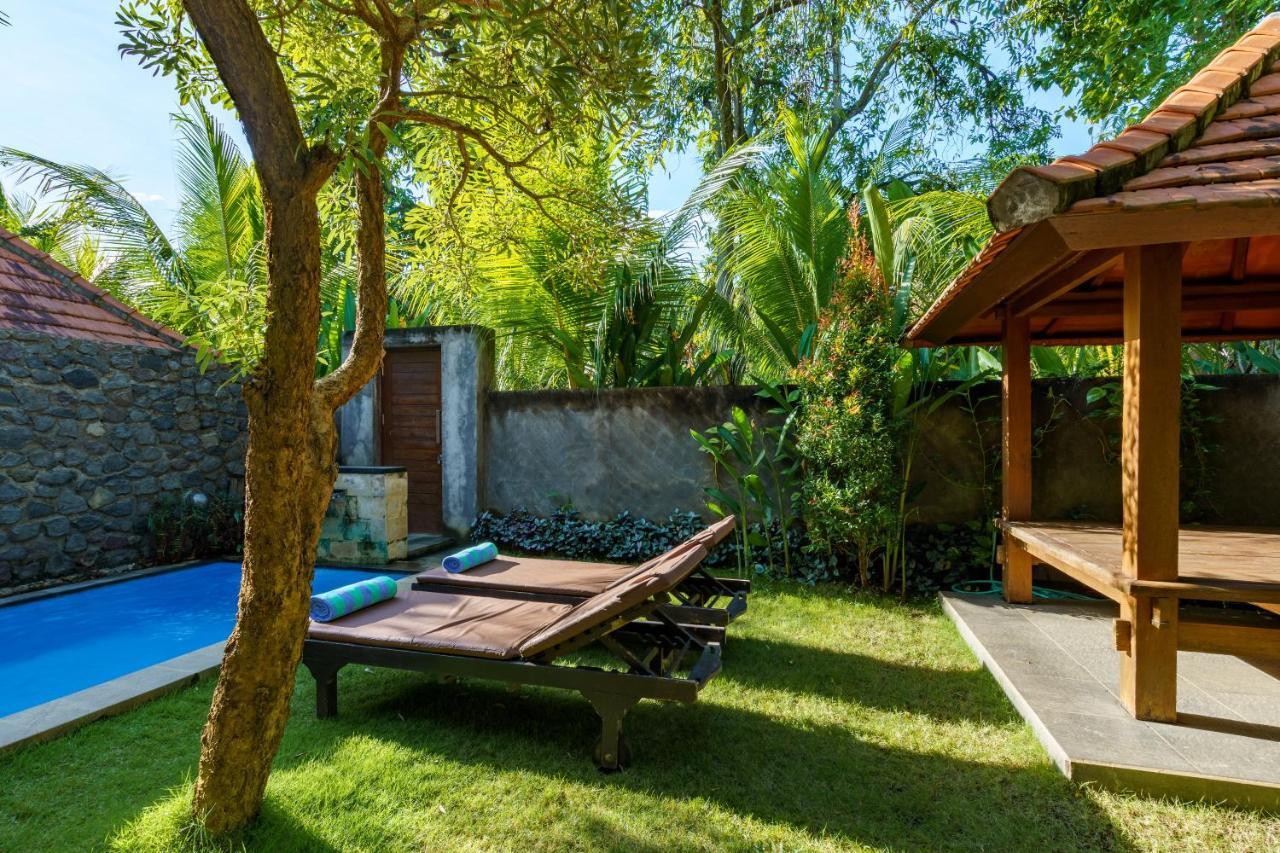 Coco Garden Pool Villas Kubutambahan  Buitenkant foto