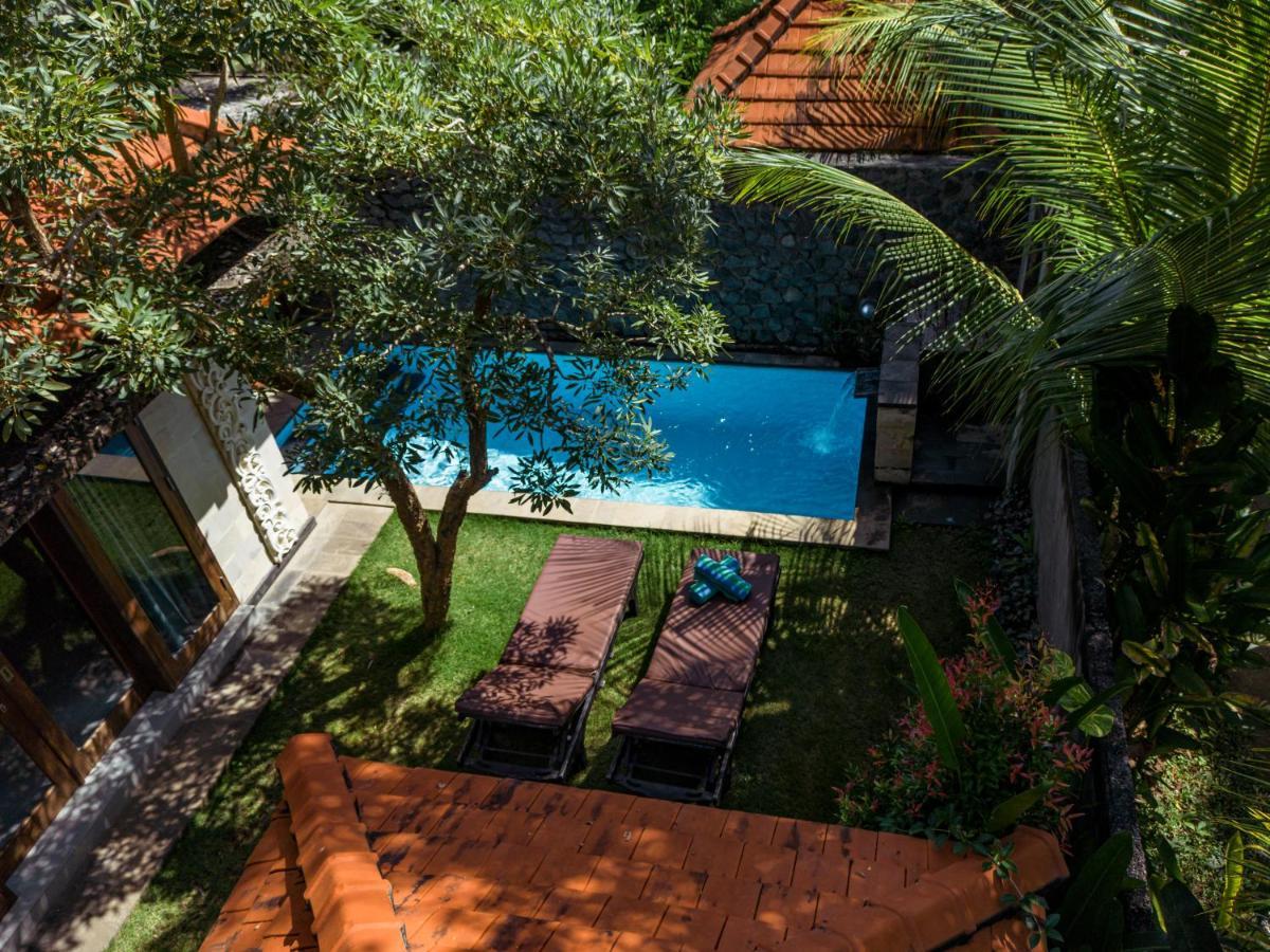 Coco Garden Pool Villas Kubutambahan  Buitenkant foto